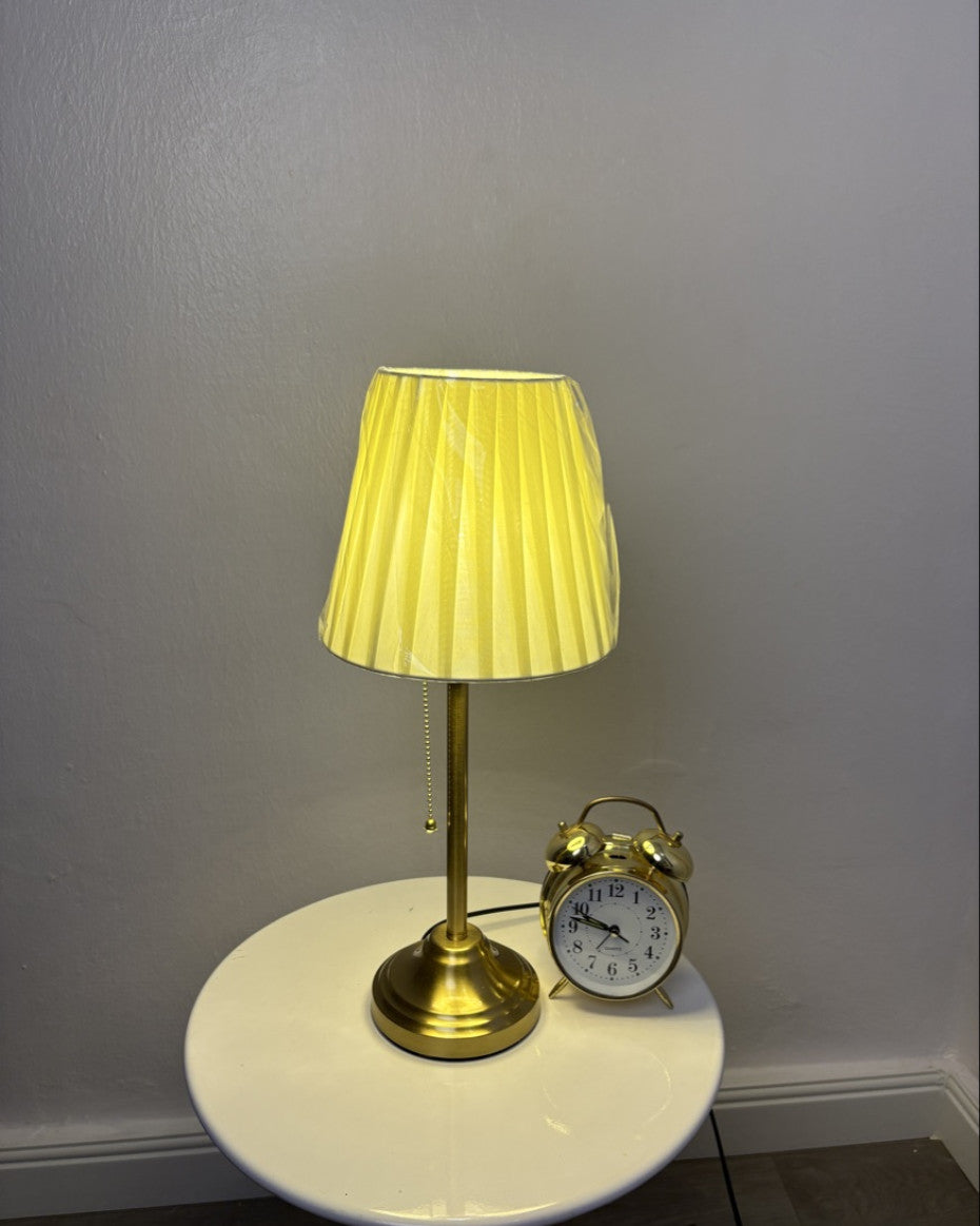 Retro Bedside Lamp (High Quality & Not Rechargeable)