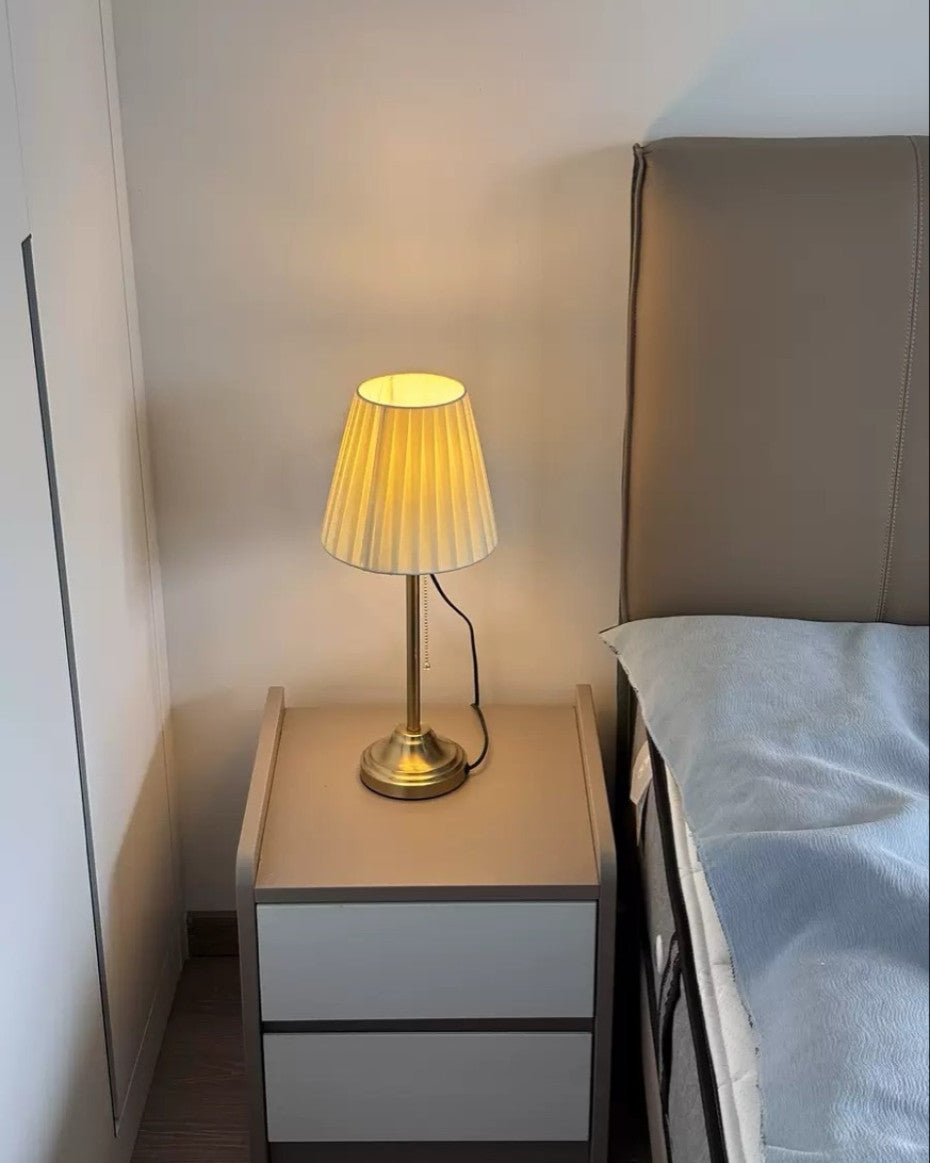Retro Bedside Lamp (High Quality & Not Rechargeable)