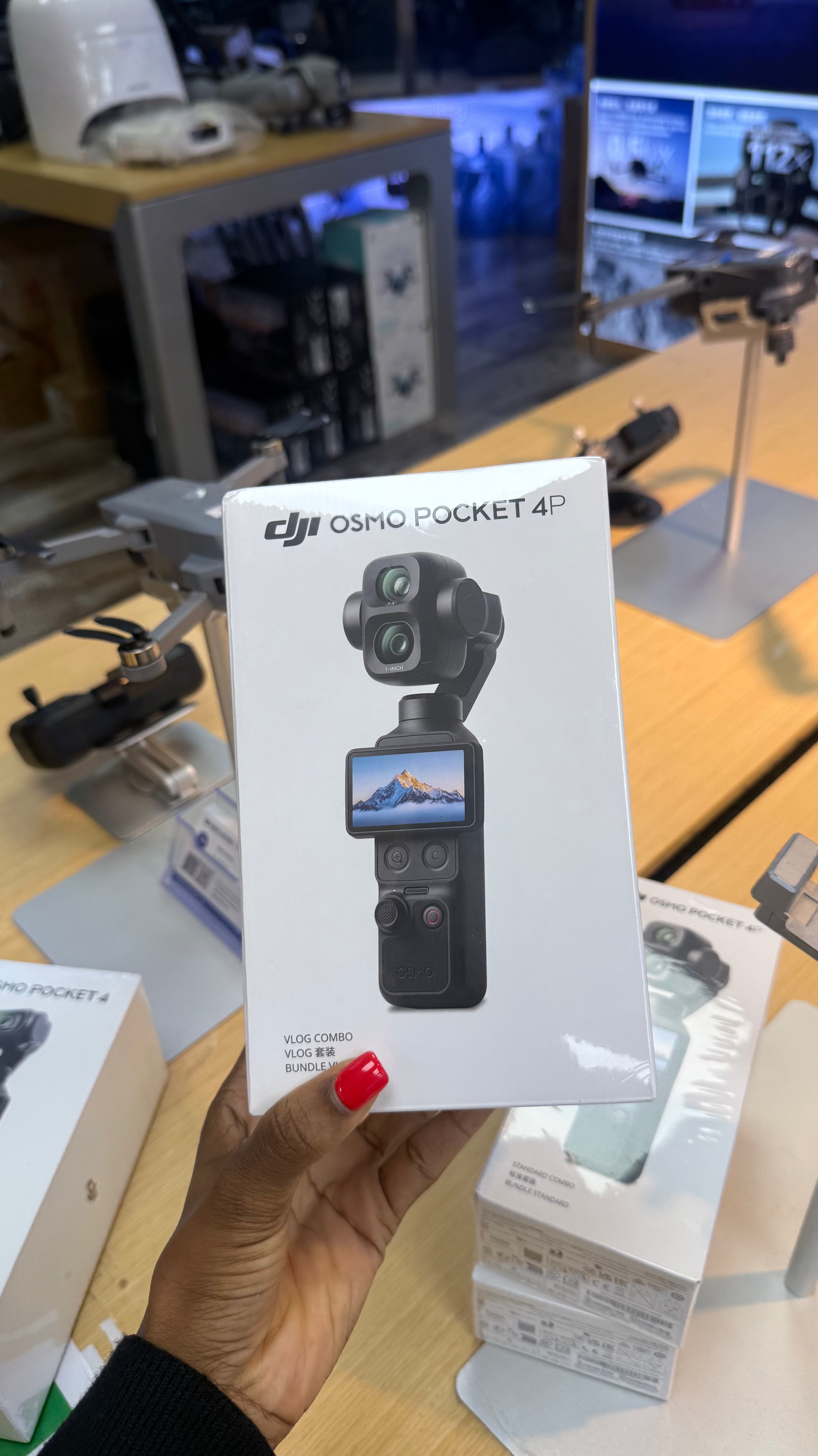 DJI OSMO POCKET 4P VLOG COMBO [BRAND NEW]