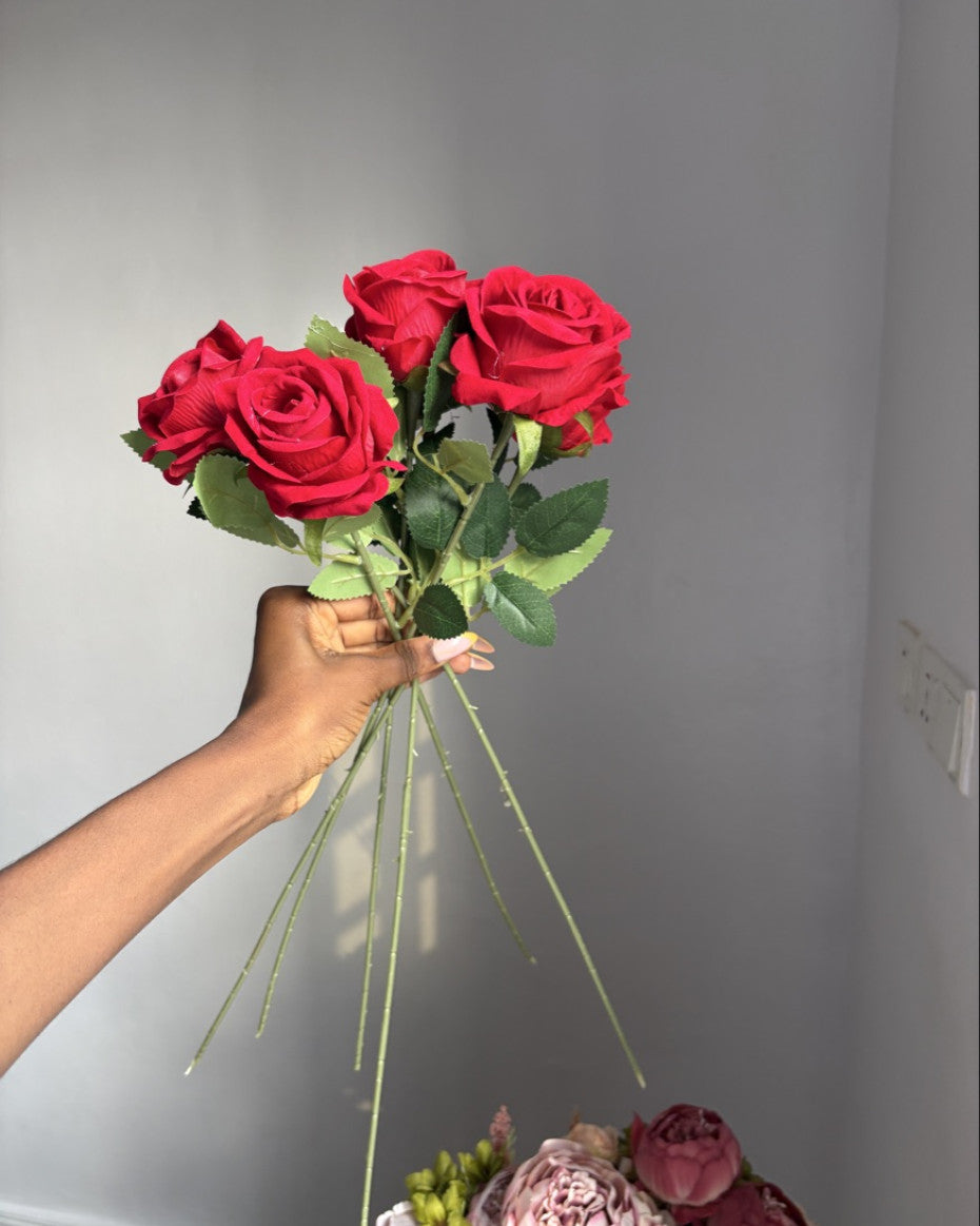 Artificial Rose (per 1)