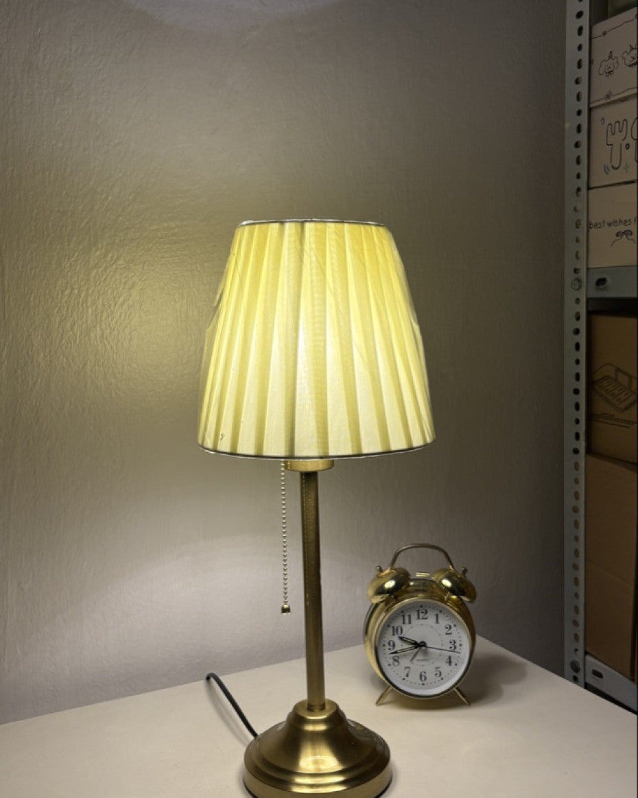 Retro Bedside Lamp (High Quality & Not Rechargeable)