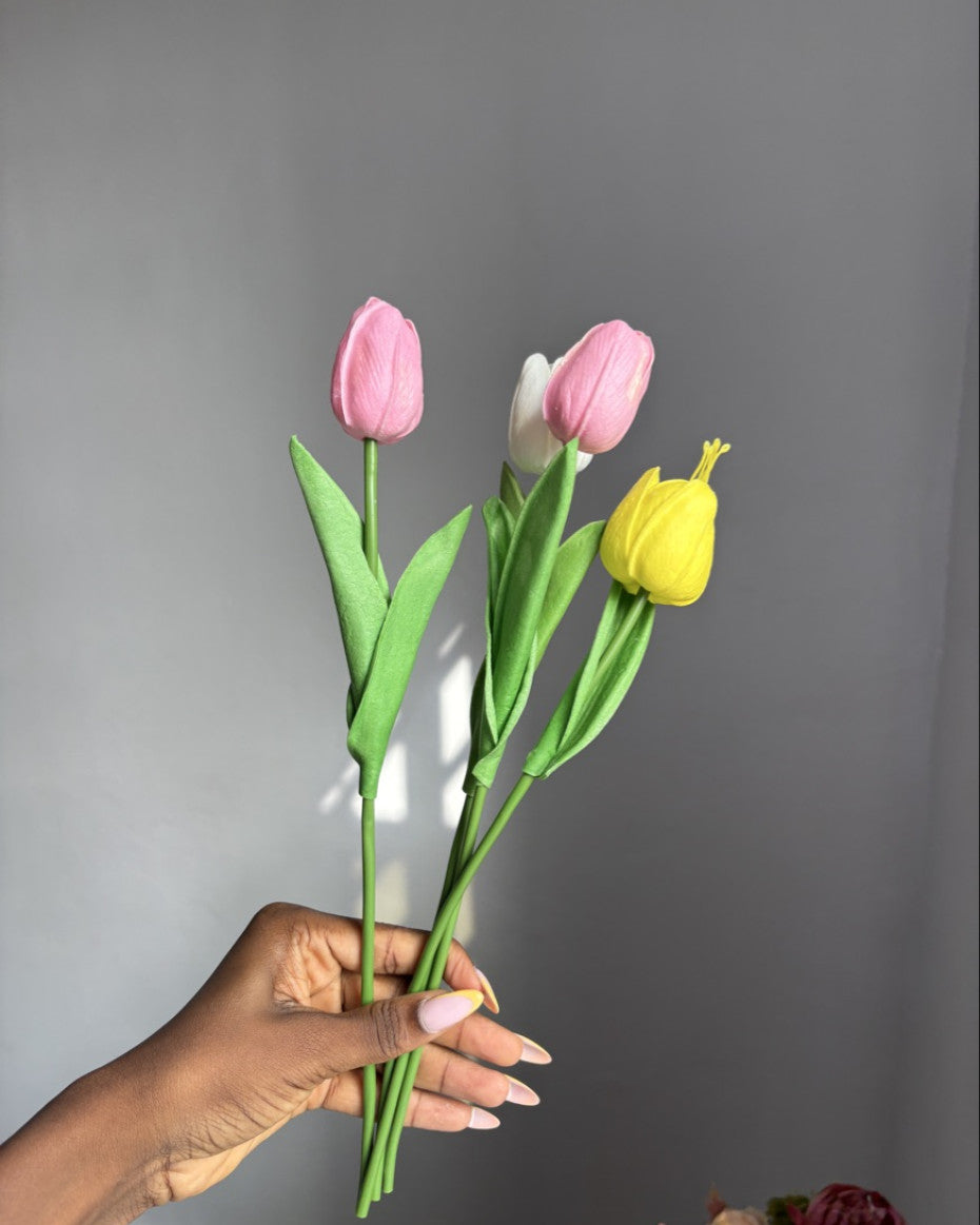 Tulips(per 1)