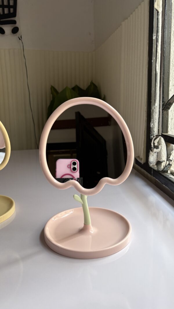 MINI VANITY MIRROR