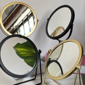 Table Top Mirror