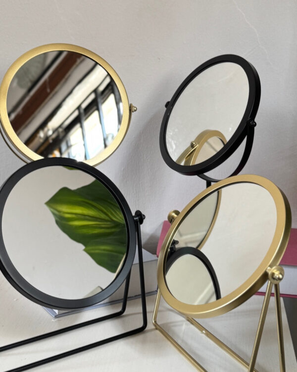 Table Top Mirror