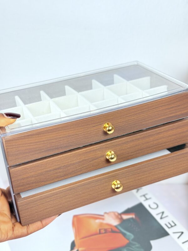 Vintage Midi Sized Jewelry Box - Image 4