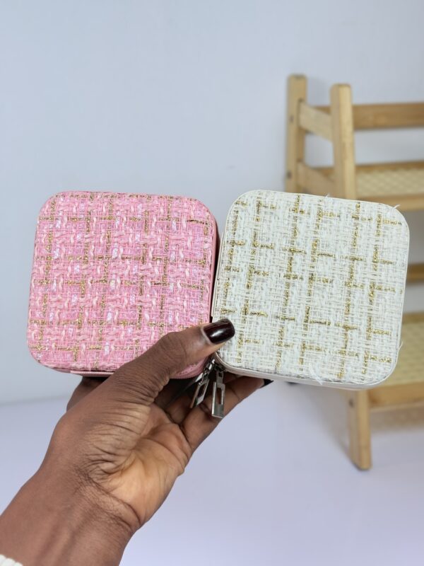 Mini Tweed Jewelry Box - Image 2