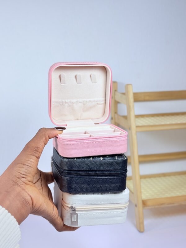 Mini Tweed Jewelry Box - Image 3